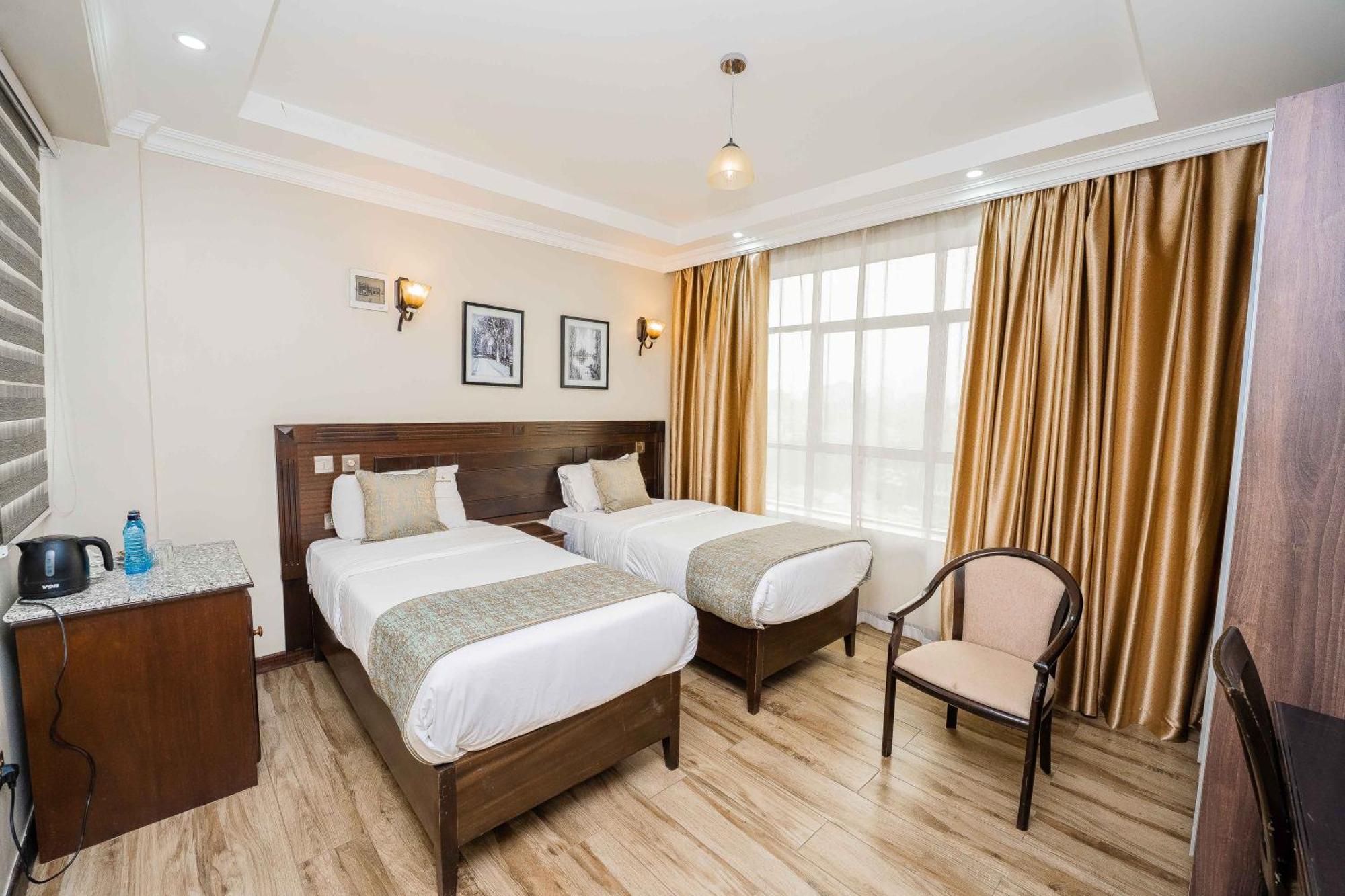 Hemak Suites Hotel Nairobi Buitenkant foto