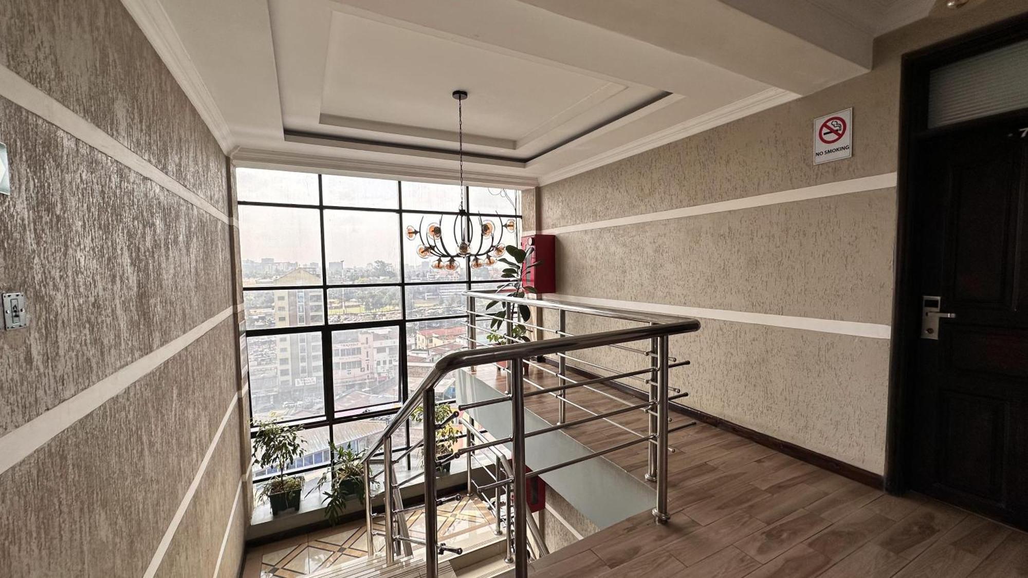 Hemak Suites Hotel Nairobi Buitenkant foto
