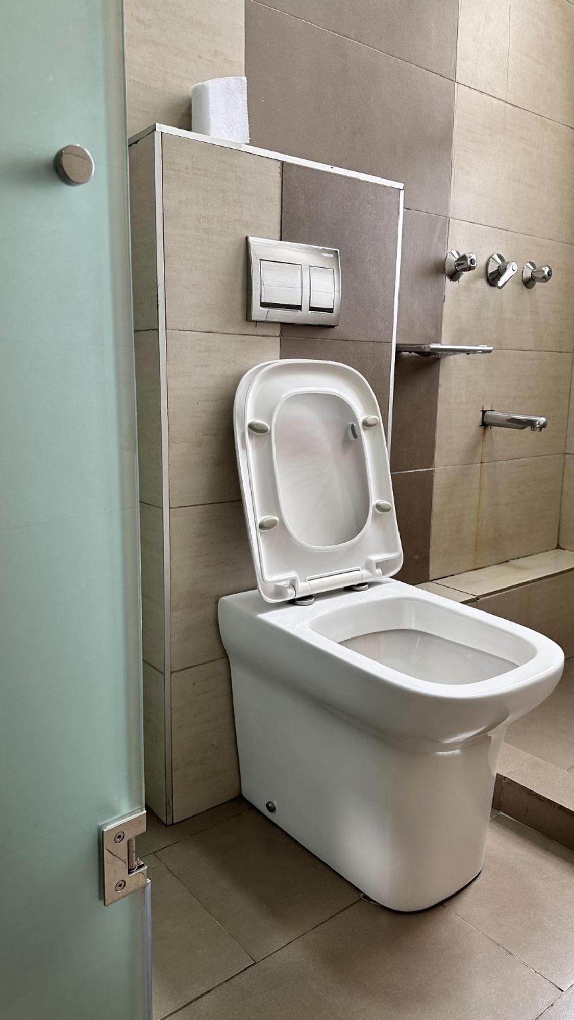 Hemak Suites Hotel Nairobi Buitenkant foto