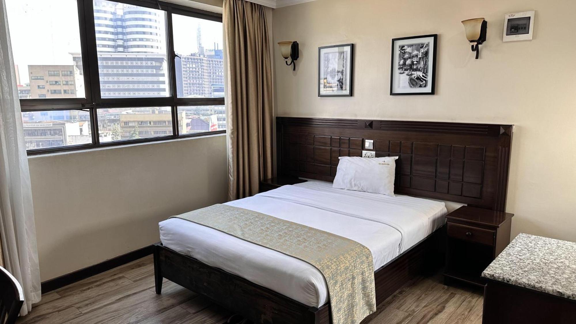 Hemak Suites Hotel Nairobi Buitenkant foto