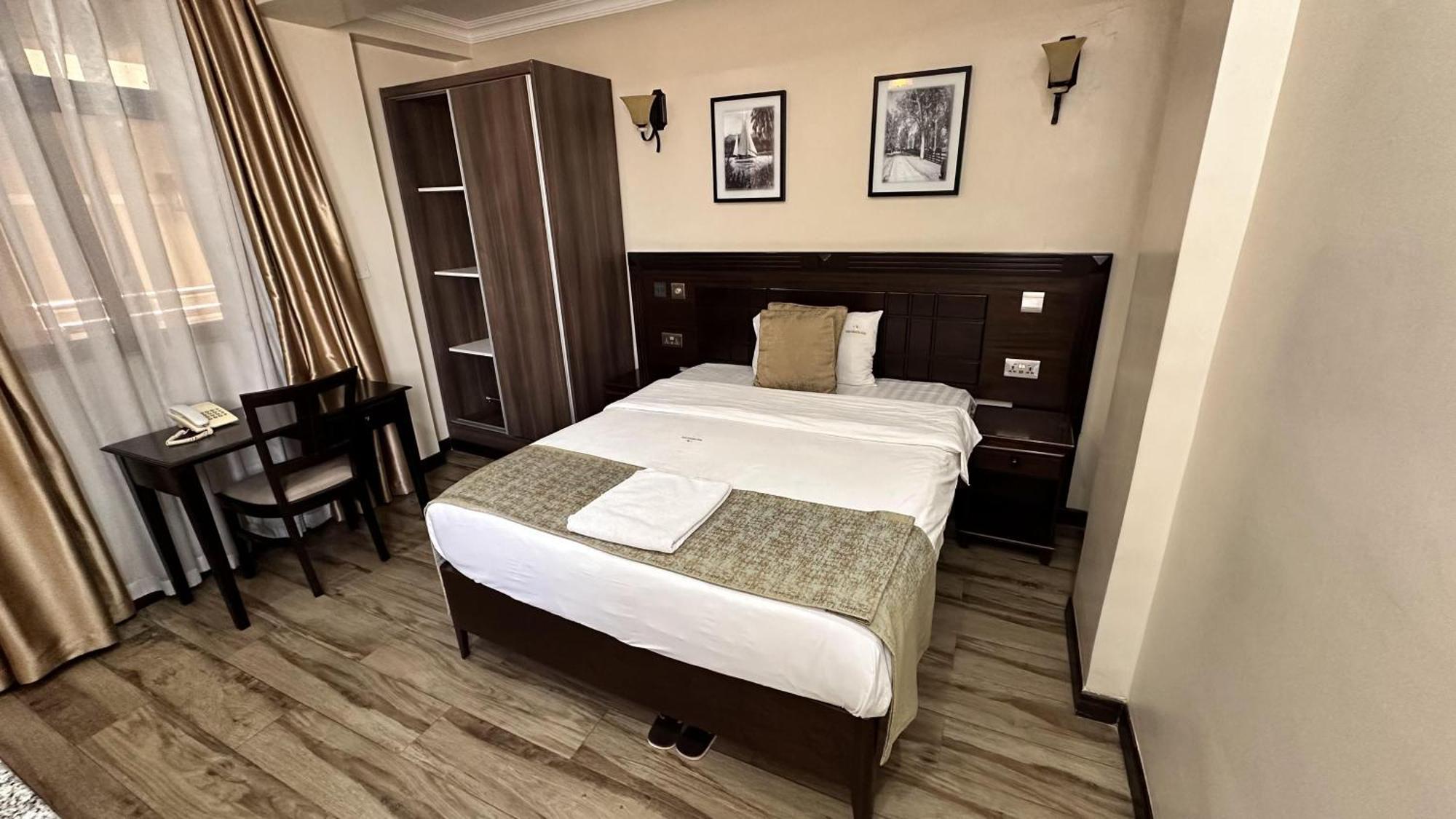 Hemak Suites Hotel Nairobi Buitenkant foto